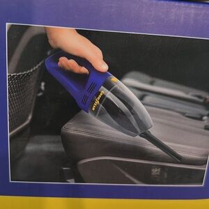 High powered compact car vacuum